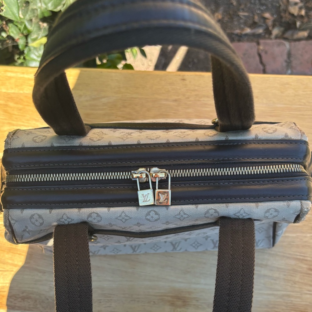 Louis Vuitton Mini Lin Josephine Monogram Cream/Brown Canvas & Leather Satchel - Picture 10 of 16
